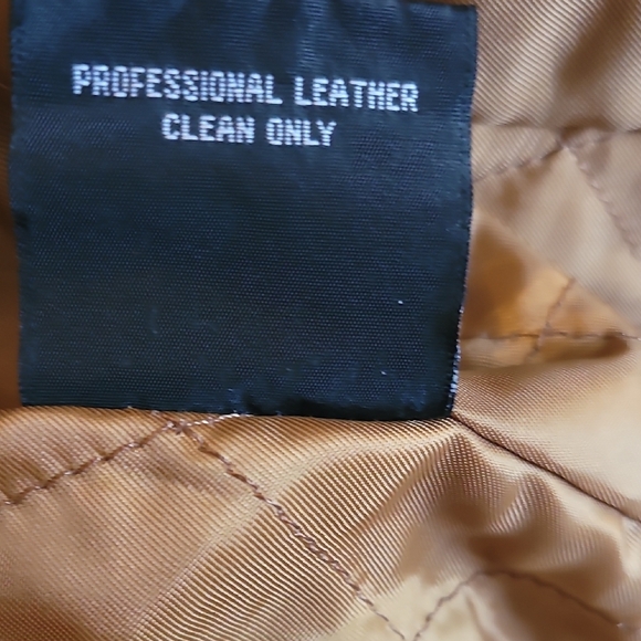 Gallery Cream and Brown Teddy Jacket with Faux Fur Trim - Picture 5 of 6